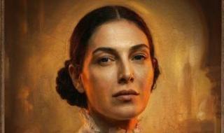 رزان
جمال
بإطلالة
كلاسيكية
تعود
إلى
القرن
الـ19
فى
البوستر
الفردى
لـ«أسد»