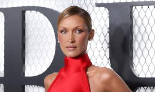 وداعاً
للبشرة
اللامعة!
مكياج
Cloud
Skin
هو
ترند
النجمات
العالميات
في
ربيع
2026