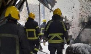إخماد
حريق
مخلفات
امتد
لغرفة
فى
الدرب
الأحمر
دون
إصابات