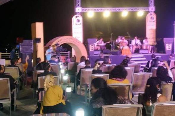 الفرقة السودانية تحيي حفل ختام مهرجان الأقصر في دورته العاشرة