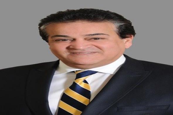 وزيرا التعليم العالي والاتصالات يفتتحان غدًا معرض الجامعات المصرية