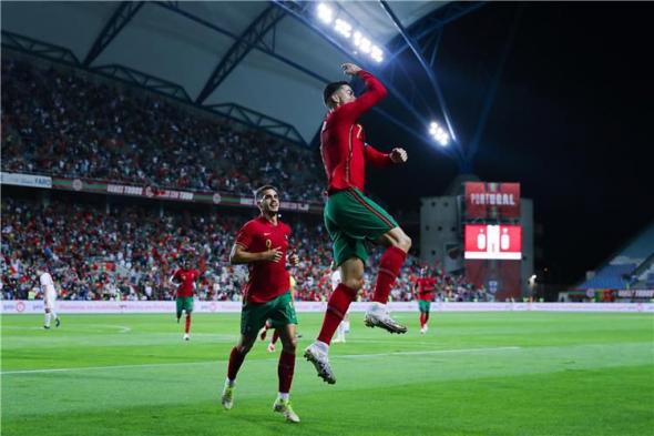 فيديو | برقم قياسي جديد.. رونالدو يقود البرتغال للفوز على قطر بثلاثية