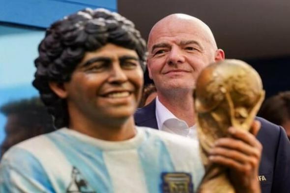 "يوم مارادونا".. الفيفا يخطط لتكريم أسطورة الأرجنتين في كأس العالم