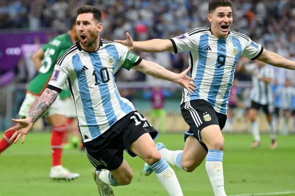 كأس العالم قطر 2022.. بقذيفة "ميسي" وتسديدة "فرنانديز".. الأرجنتين تُنعش آمالها عبر بوابة المكسيك