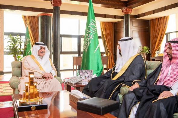 "فهد بن سلطان" يستقبل رئيس وأعضاء اللجنة التنسيقية للمهندسين بـ"تبوك"