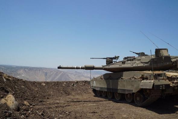 الدبابات الإسرائيلية تقصف منشآت عسكرية سورية