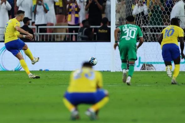 رونالدو يسجل هدفاً قاتلاً ويقود النصر للفوز على الأهلي