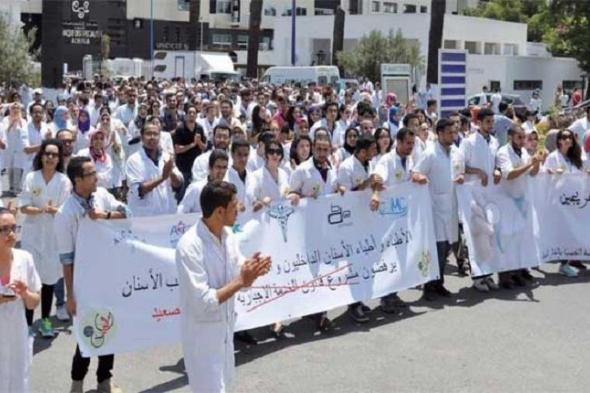 طلبة الطب يحشدون لـ “مسيرة الصمود” رفضا للتوقيفات والاستدعاءات