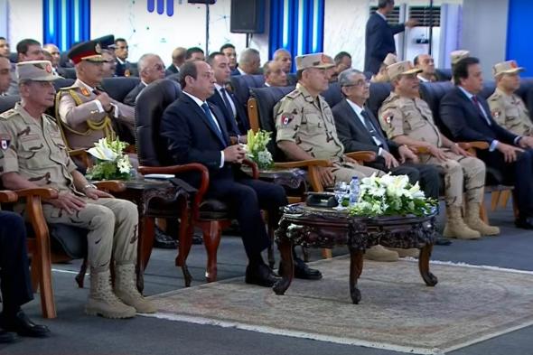 الرئيس السيسي: مصر تمتلك موقعا مميز يمكن استغلاله جيدا في الكابلات البحرية