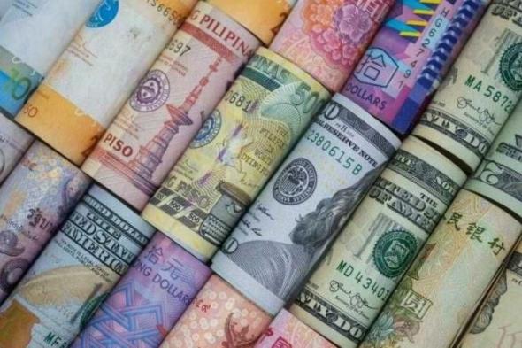 الدولار يتراجع.. أسعار العملات الأجنبية والعربية اليوم بختام التعاملات