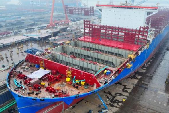 ساحة معركة جديدة بين واشنطن وبكين .. كيف تهيمن الصين على صناعة السفن العالمية؟