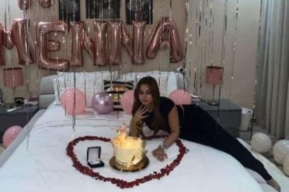منة عرفة تحتفل بعيد ميلادها عبر انستجراماليوم الأربعاء، 1 مايو 2024 07:23 صـ   منذ ساعة 19 دقيقة