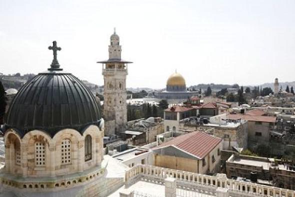 لجنة كنائس فلسطين تستنكر منع وصول المُصلين لكنيسة القيامة