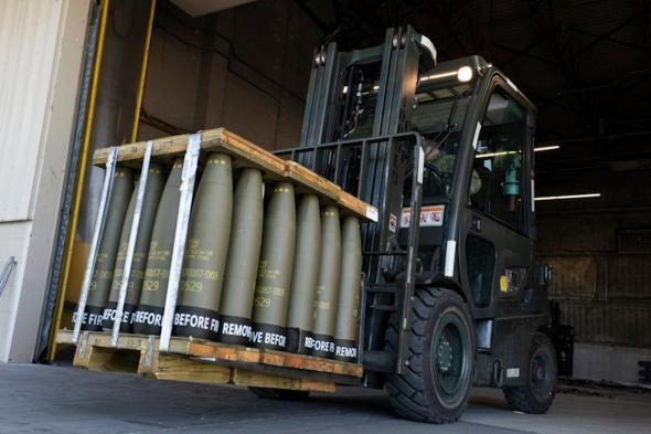 "أكسيوس": أمريكا أوقفت إرسال شحنة ذخيرة إلى إسرائيل