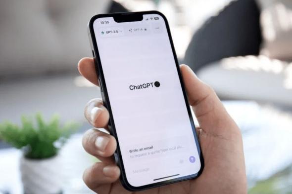تقرير يؤكد إنتهاء المحادثات بين ابل وOpenAI حول دمج ChatGPT في iOS 18