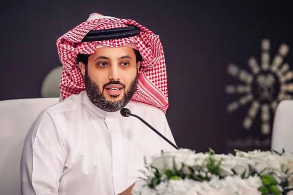 رئيس هيئة الترفيه يعلن إقامة نزال عالمي بين كانيلو وكروفورد في لاس فيغاس