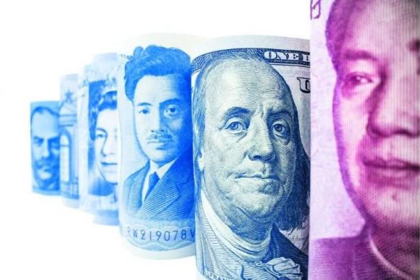الدولار يستقر والين يرتفع بعد قرار «بنك اليابان المركزي»