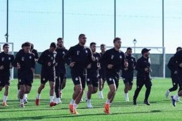 منتخب
مصر
يبدأ
استعداداته
لمواجهة
بنين
في
ثمن
نهائي
كأس
أمم
أفريقيا..
صور