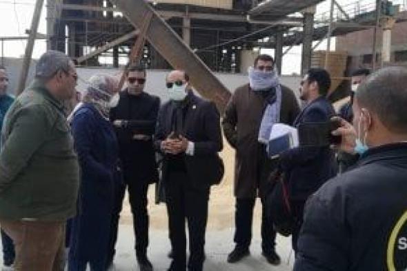 إزالة
مصنعين
للريش
تسببا
بانبعاث
روائح
كريهة
بالخانكة
ومراجعة
تراخيص
2
آخرين