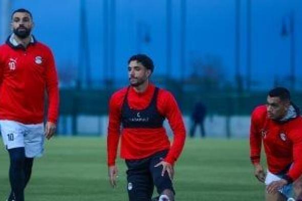 مصر
ضد
نيجيريا..
حسام
حسن
يدرس
إجراءات
عدة
تغييرات
في
تشكيل
الفراعنة