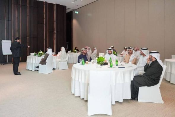 اختتام
      «المعارف
      الاستراتيجية»
      للقيادات
      الحكوميـة
      في
      عجمــان