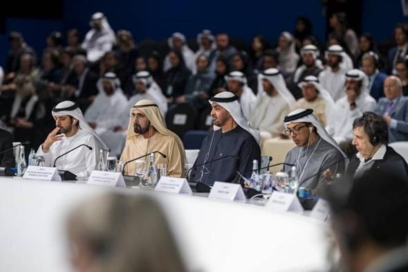 محمد
بن
زايد:
«قمة
العلماء»
في
دبي
تؤكد
الثقة
العالمية
بإعلاء
الإمارات
قيمة
العلم
والمعرفة