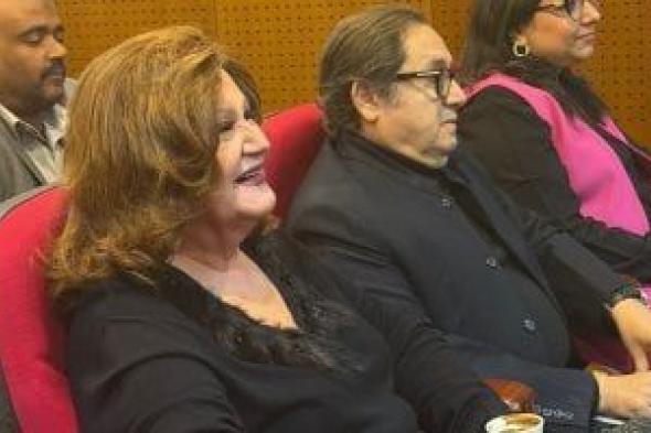 الفنانة
ميمى
جمال
بندوة
قصر
السينما:
أول
أجر
حصلت
عليه
كان
5
جنيهات