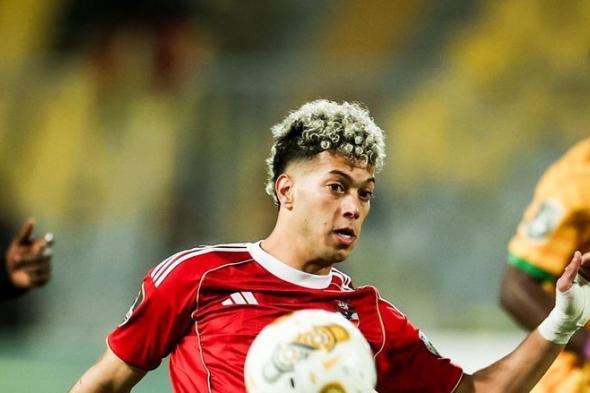 "مش
      بالع
      اعتذاره"..
      أسطورة
      الأهلي
      السابق
      يفتح
      النار
      على
      إمام
      عاشور