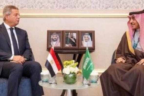 رئيس
المجلس
الأعلى
للإعلام
يلتقى
وزير
الإعلام
السعودى
لبحث
سبل
التعاون