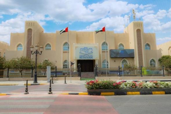 ربط
      المساكن
      بشبكة
      الصرف
      الصحي
      في
      دبا