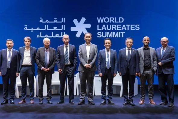 نخبة
      عالمية:
      الاكتشاف
      بات
      ركيزة
      صياغة
      مستقبل
      الطب