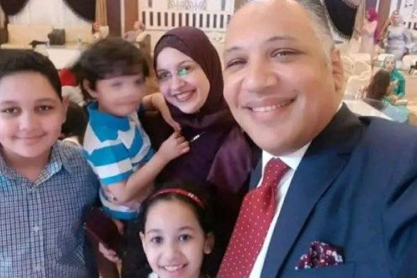 مأساة
      بأسيوط..
      رحيل
      أستاذة
      جامعية
      وابنها
      وإصابة
      زوجها
      المستشار
      في
      حادث
      مروع