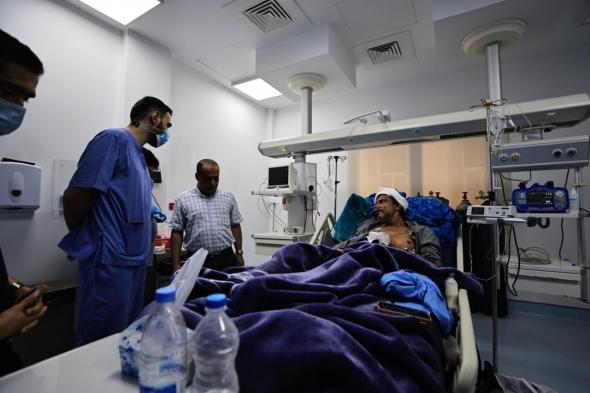 البرنامج
السعودي
لإعمار
اليمن
يتكفل
بتشغيل
مستشفى
سقطرى
وتغطية
نفقاته