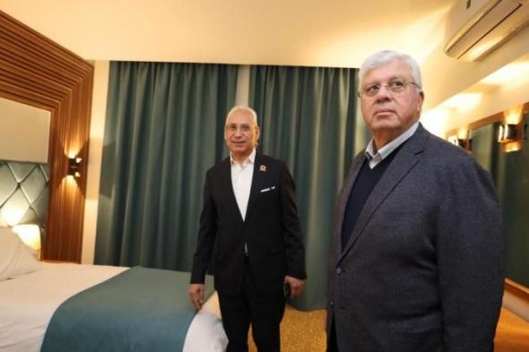 بالبلدي
      :
      "عاشور"
      يتفقد
      مستشفى
      الأورام
      وفندق
      الجامعة
      والمبنى
      الفندقي
      الثاني
      لافتتاحهم
      قريبا