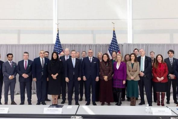 الإمارات
      تتعهد
      بتقديم
      500
      مليون
      دولار
      لصندوق
      السودان
      الإنساني