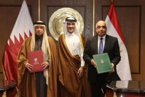 وزير
العدل
يوقع
مع
النائب
العام
القطرى
اتفاقية
المساعدة
القضائية
المتبادلة