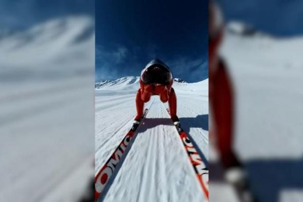 شاهد
      أسرع
      متزلج
      في
      العالم..
      ينطلق
      بسرعة
      تفوق
      معظم
      السيارات