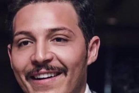 من
الضبط
إلى
الكفالة..
القصة
الكاملة
لاتهام
الفنان
محمود
حجازى
بالتحرش