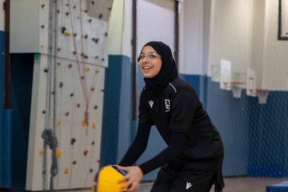 «سجايا
      فتيات
      الشارقة»
      تنظم
      برامج
      تفاعلية
      لتنمية
      المهارات
      والإبداع