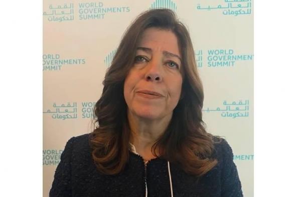 وزيرة
      لبنانية:
      الرياضة
      أداة
      فاعلة
      لتقارب
      الشباب