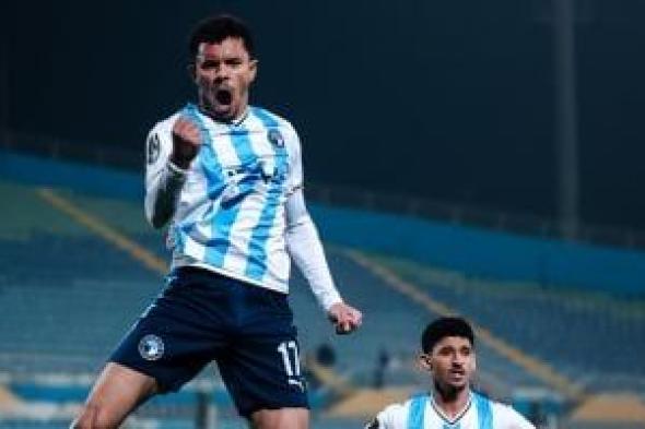 زلاكة
يتعادل
لبيراميدز
أمام
سموحة
بالدورى