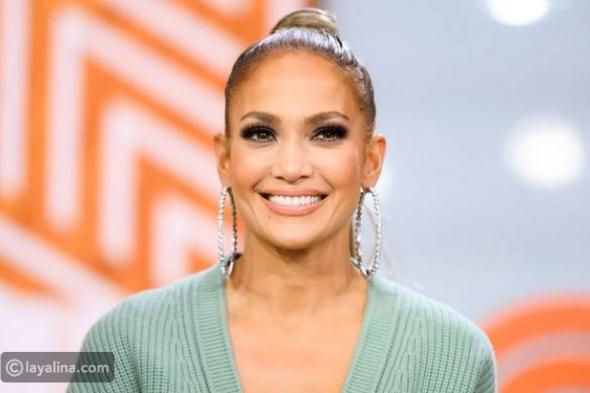 برفقة ابنها: جنيفر لوبيز تظهر في نزهة عائلية ببيفرلي هيلز