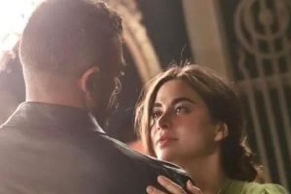 مسلسل
على
كلاي..
لا
يفوتك
فى
رمضان
حصريا
على
قناة
dmc