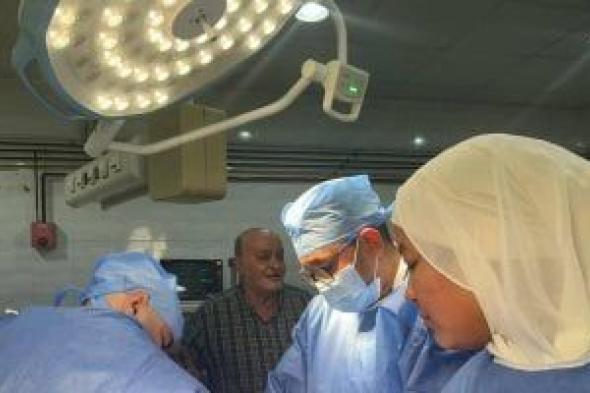 تدخل
طبى
عاجل
بمستشفى
قنا
العام
ينقذ
حياة
سيدة
وجنينها
بعد
حادث
مروع