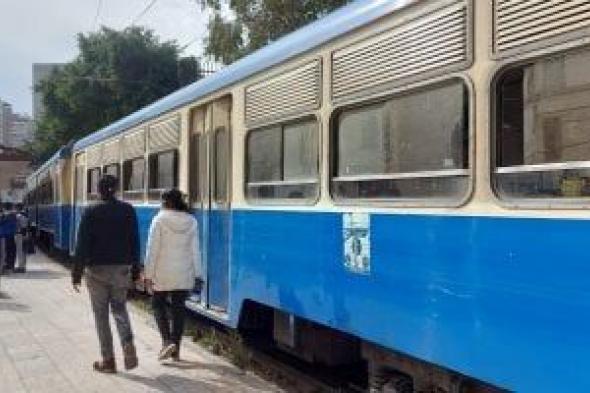 بعد
4
أيام
من
التوقف
المؤقت..
تخفيض
أسعار
وسائل
النقل
البديلة
لترام
الرمل