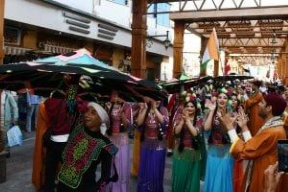 فقرات
استعراضية
لــ
14
فرقة
دولية..
فعاليات
كرنفال
أسوان
للفنون