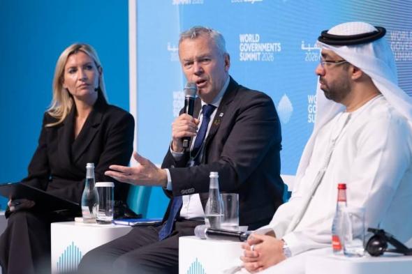 الغذاء
      والماء
      والحماية
      السيبرانية
      قضايا
      حاسمة
      لأمن
      المستقبل