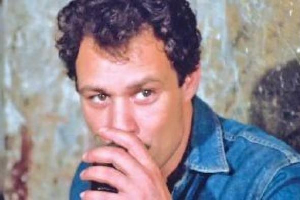 البرنس
والحاوي
والولد
الشقي..
محطات
في
مسيرة
فاروق
الفيشاوي