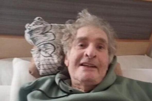 آخر
      تطورات
      الحالة
      الصحية
      للفنان
      محيي
      إسماعيل