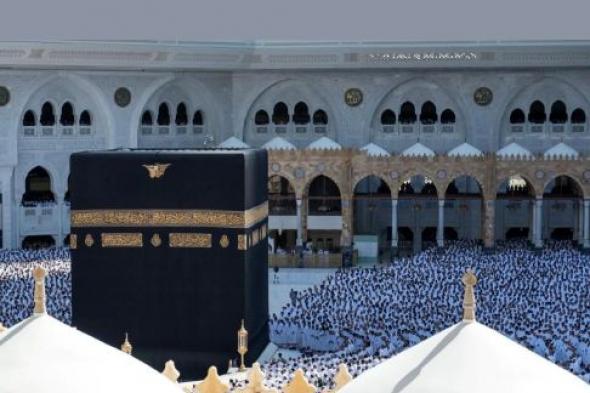 الحج
والعمرة
توضح
شروط
الإحرام
وآدابه
عند
الدخول
في
النسك